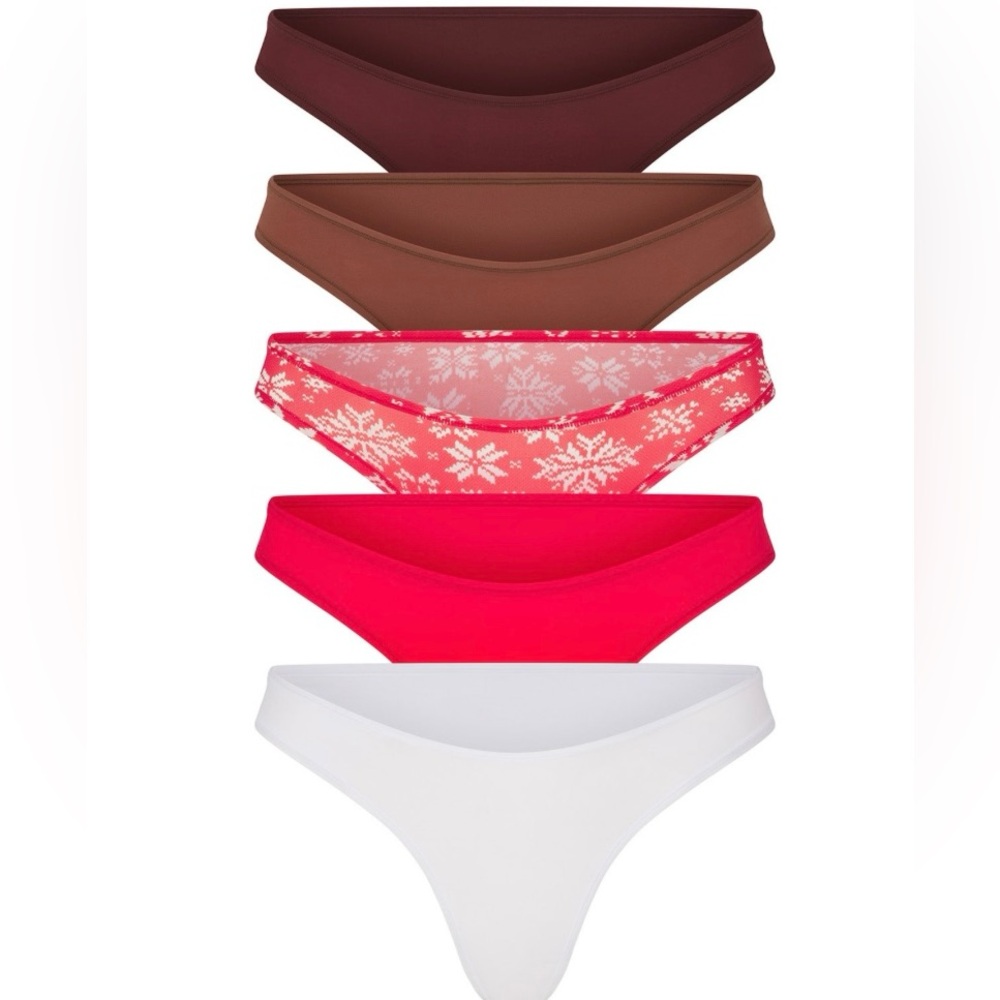 SKIMS FITS EVERYBODY 5-PACK THONGS SZ MEDIUM